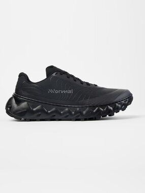 NNormal Tomir 2.0 Trail Running Shoes Black — W 8.5 / M 7.5 — NIB